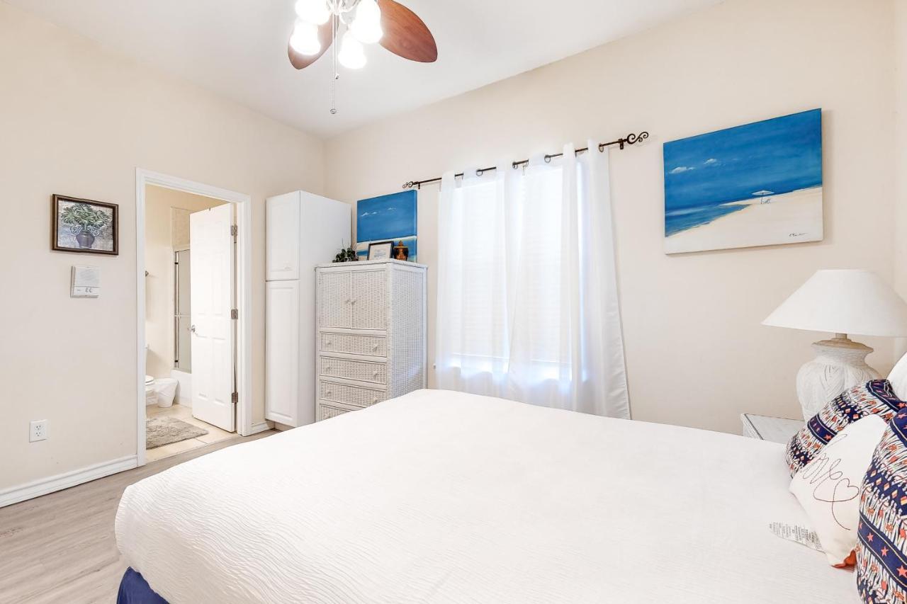 Golden Gate Getaway Apartment Pulau Padre Selatan Bagian luar foto